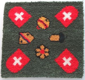 Jassteppich knüpfen aus Schurwolle mit Schweizer Kreuz und deutschen Kartensymbolen